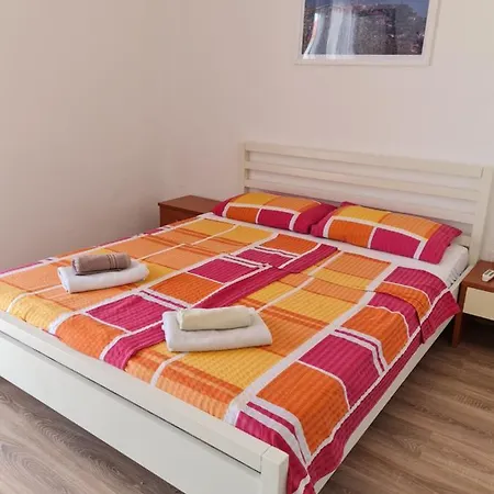 Privat bolig Pansion Galija Jelsa (Hvar)