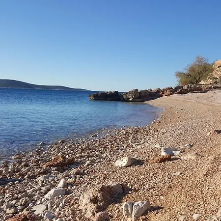 Pansion Galija * Jelsa (Hvar)